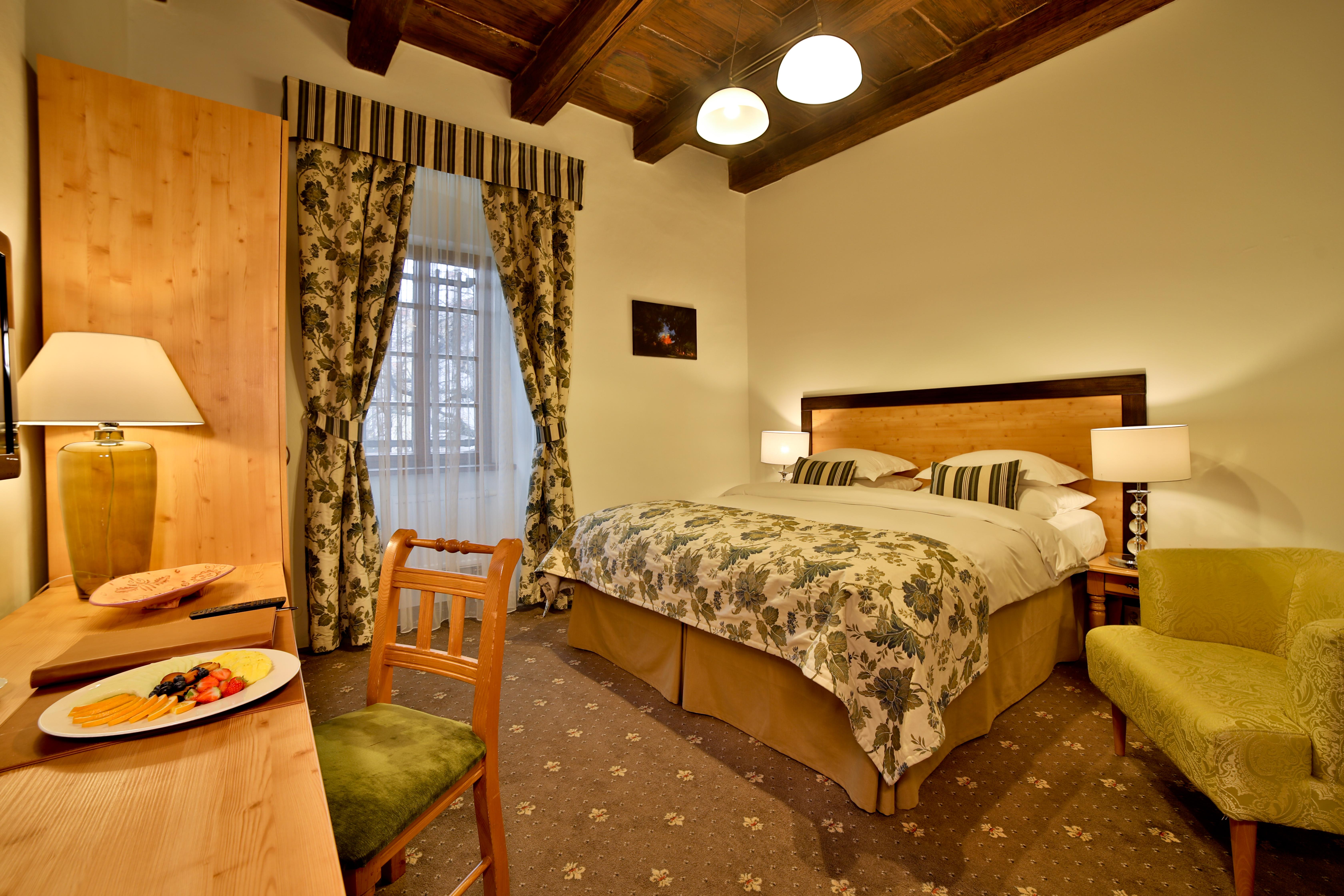 Questenberg 4* Praag