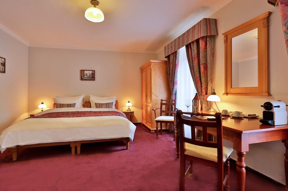 Готель Questenberg 4*