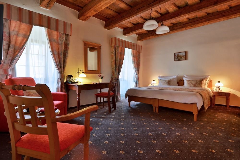 Questenberg 4* Прага